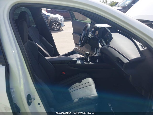 JTHR6JBH1P2158150 Lexus Ux 250h F Sport Handling