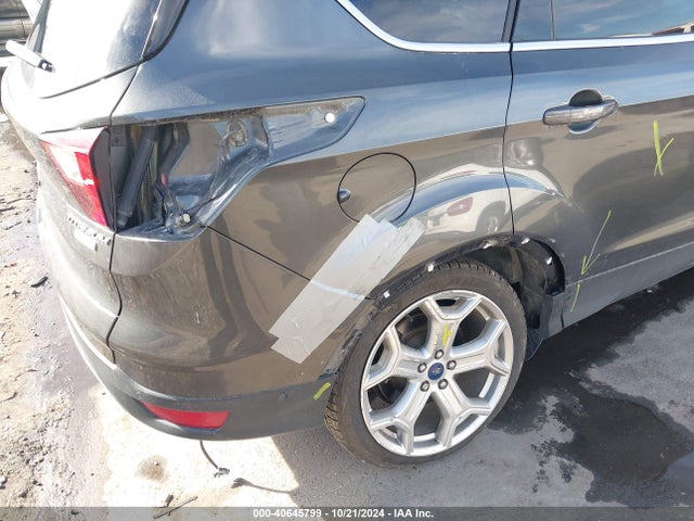 Ford Escape Titanium 2019 1FMCU0J93KUA79394 Image 18