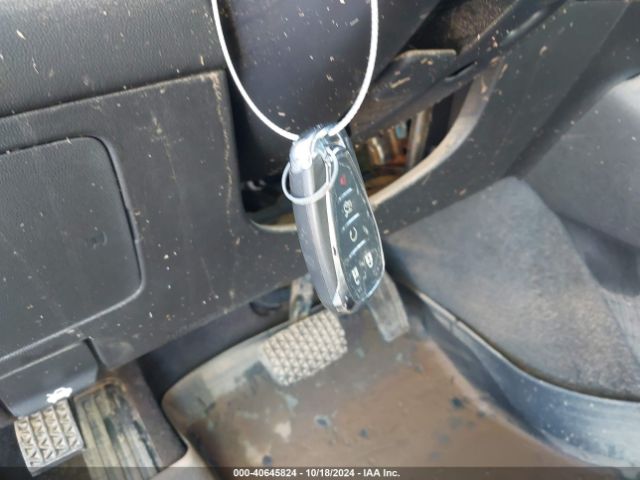 1G1ZD5ST4KF151500 Chevrolet MALIBU LT
