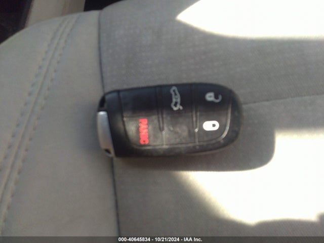 Chrysler 200 Limited 2015 1C3CCCAB5FN759006 Image 11