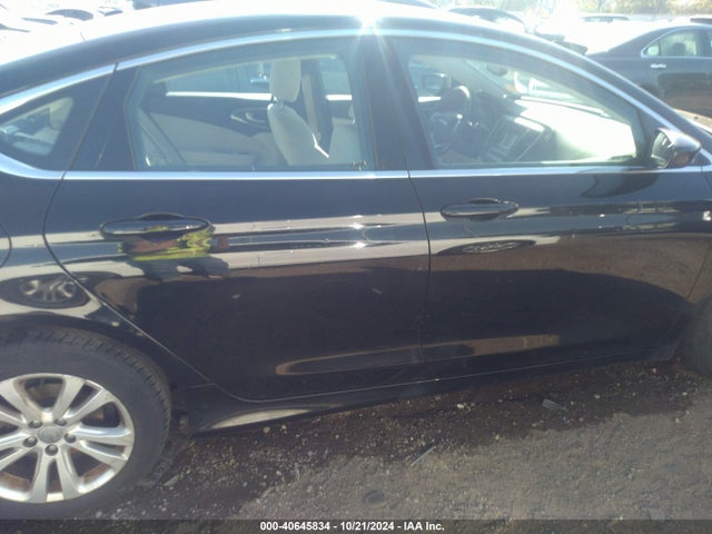 Chrysler 200 Limited 2015 1C3CCCAB5FN759006 Image 14