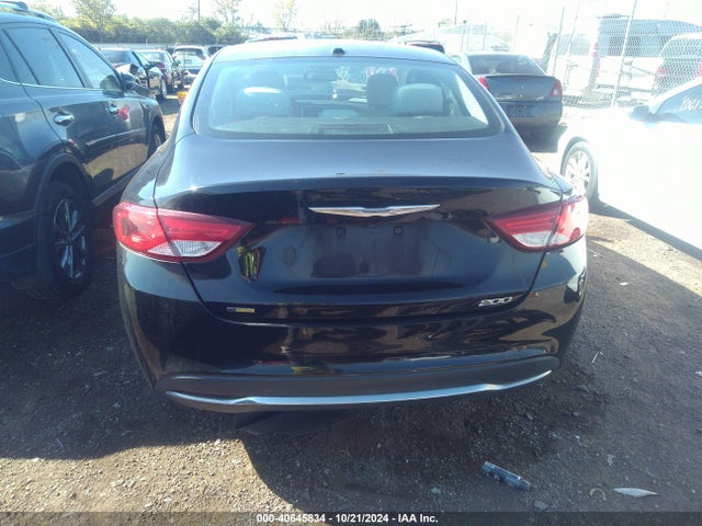 Chrysler 200 Limited 2015 1C3CCCAB5FN759006 Image 17