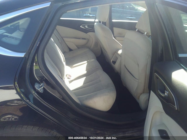 Chrysler 200 Limited 2015 1C3CCCAB5FN759006 Image 8