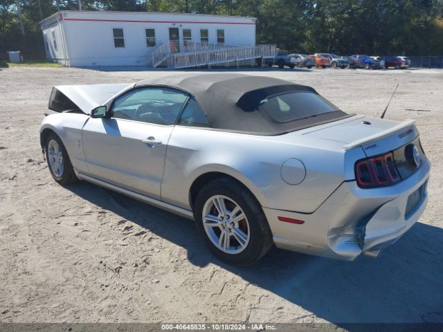 1ZVBP8EMXE5238055 Ford Mustang V6 Premium