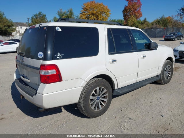 1FMJU1JT4FEF35640 Ford Expedition Xlt