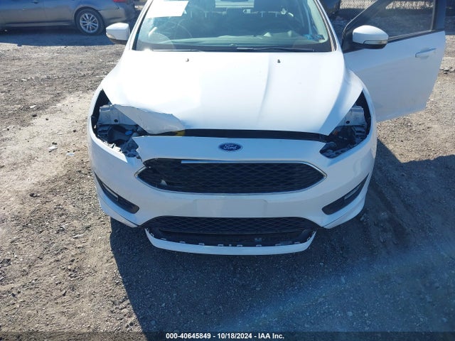 Ford FOCUS SE 2016 1FADP3F2XGL349995 Image 6