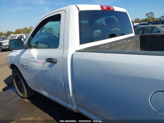 3C6JR6DG2JG244712 RAM 1500 Tradesman  4x2 8' Box