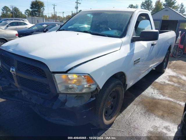 3C6JR6DG2JG244712 RAM 1500 Tradesman  4x2 8' Box