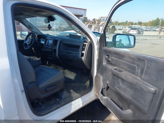 3C6JR6DG2JG244712 RAM 1500 Tradesman  4x2 8' Box