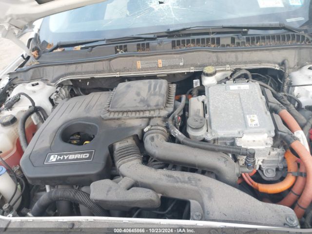 3FA6P0LU2KR226702 Ford Fusion Hybrid Se