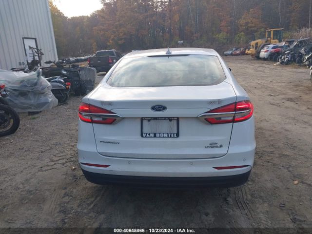3FA6P0LU2KR226702 Ford Fusion Hybrid Se