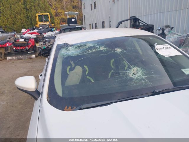 3FA6P0LU2KR226702 Ford Fusion Hybrid Se
