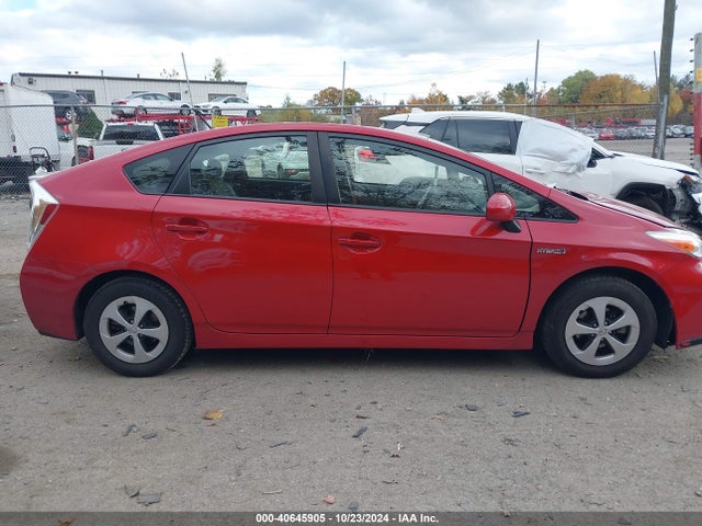 Toyota Prius 2015 JTDKN3DU3F1889114 Image 13