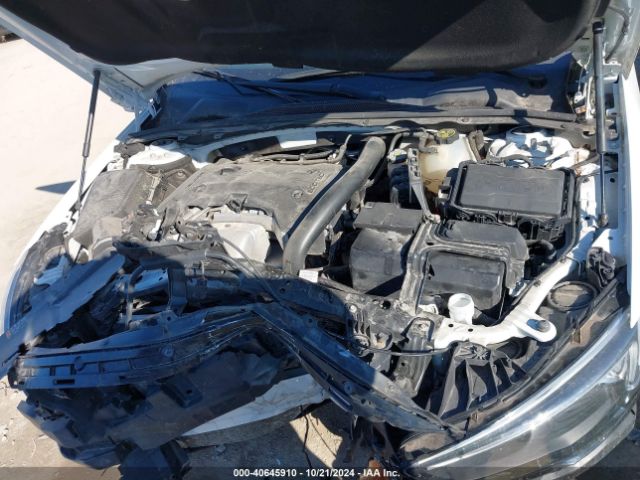 W04GL6SX4J1124443 Buick Regal Sportback Preferred