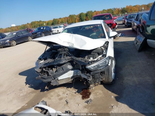 W04GL6SX4J1124443 Buick Regal Sportback Preferred