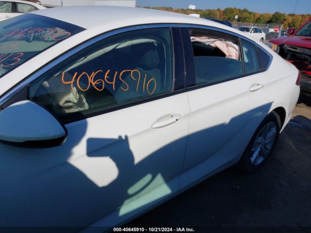 W04GL6SX4J1124443 Buick Regal Sportback Preferred