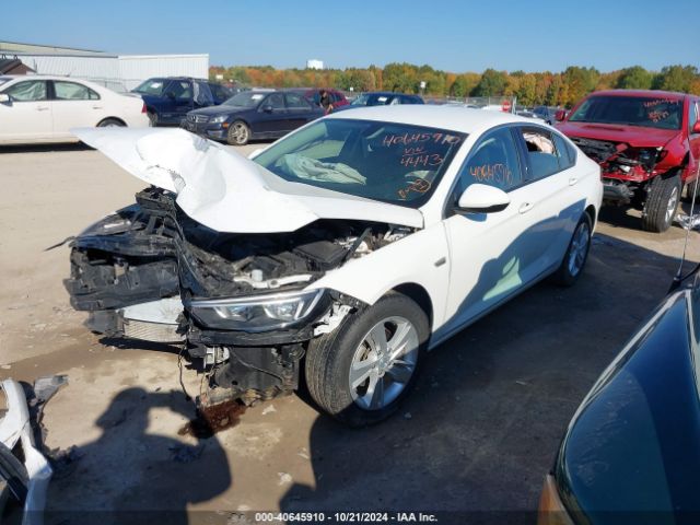 W04GL6SX4J1124443 Buick Regal Sportback Preferred