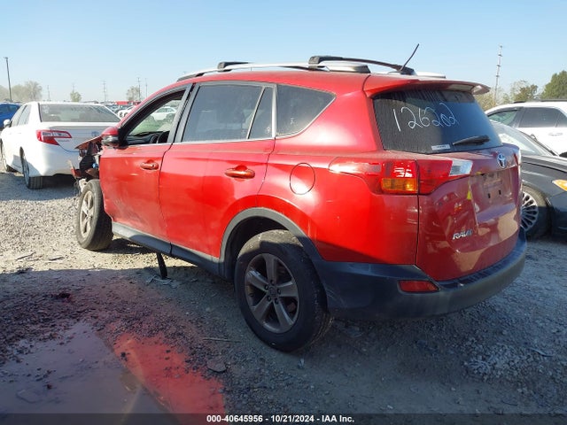 Toyota Rav4 Xle 2015 JTMRFREV4FD126202 Image 3