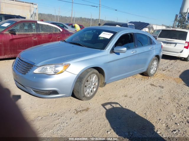 1C3CCBAB4EN211832 Chrysler 200 LX