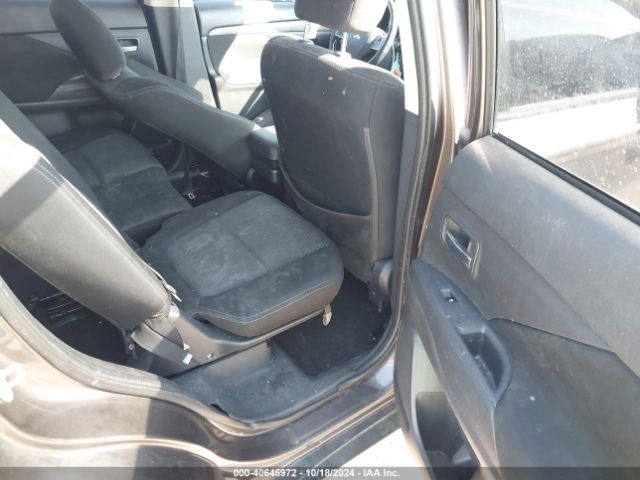 JA4AD3A35HZ054866 Mitsubishi Outlander Se/sel