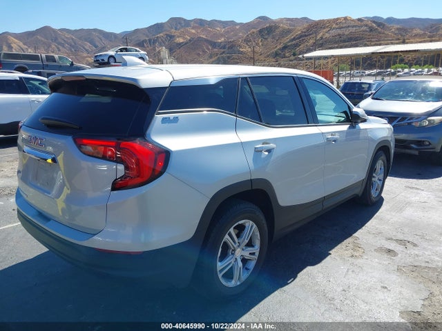 3GKALMEV5LL137034 GMC Terrain Fwd Sle