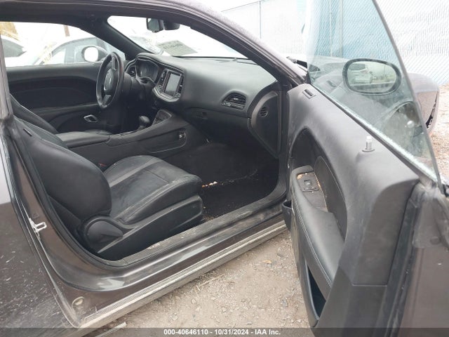 2C3CDZAG8JH322226 Dodge Challenger Sxt Plus