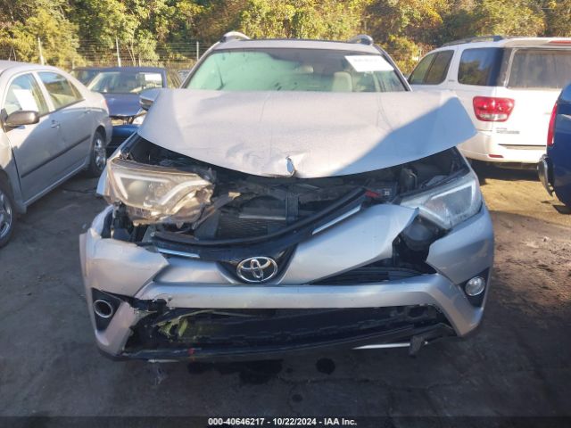 2T3WFREV4GW285860 Toyota Rav4 Xle