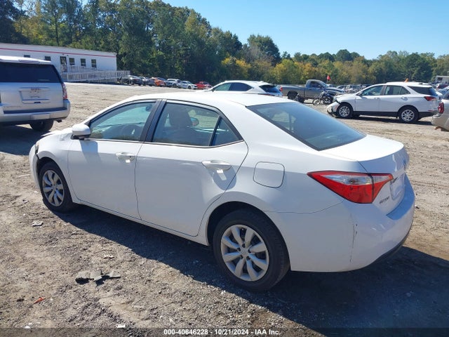 Toyota COROLLA LE 2015 5YFBURHE3FP303502 Image 3