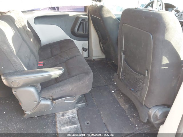 2C4RDGBG1ER220517 Dodge Grand Caravan Se/sxt