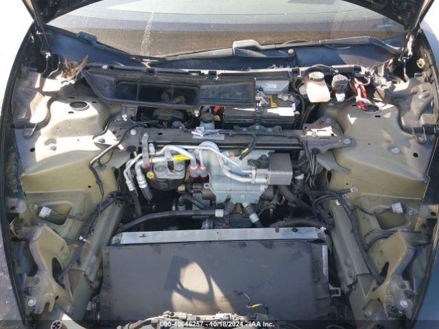 5YJ3E1EB5KF391858 Tesla Model 3 Long Range/performance