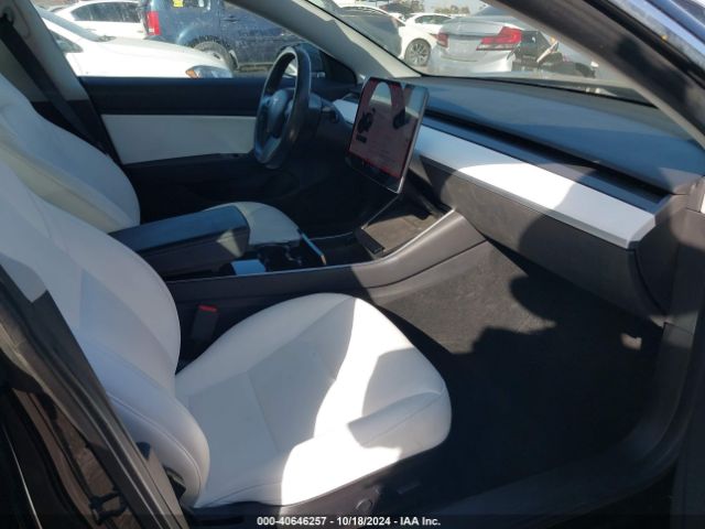 5YJ3E1EB5KF391858 Tesla Model 3 Long Range/performance