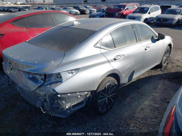 58ADA1C19PU033692 Lexus ES 300H