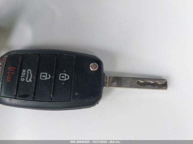 5XXGT4L31HG145805 KIA Optima Lx