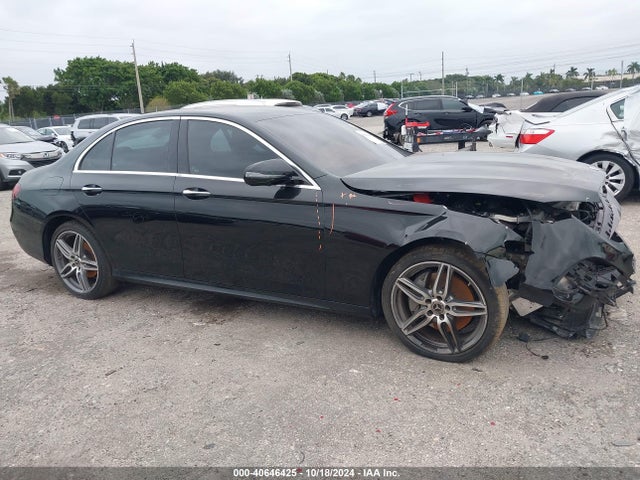 Mercedes-Benz E 350 2022 W1KZF8DB0NB093703 Image 14