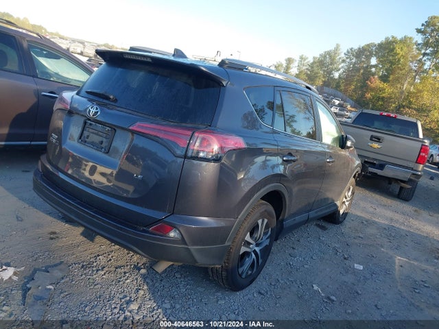 Toyota RAV4 LE 2017 2T3ZFREV2HW319227 Image 4