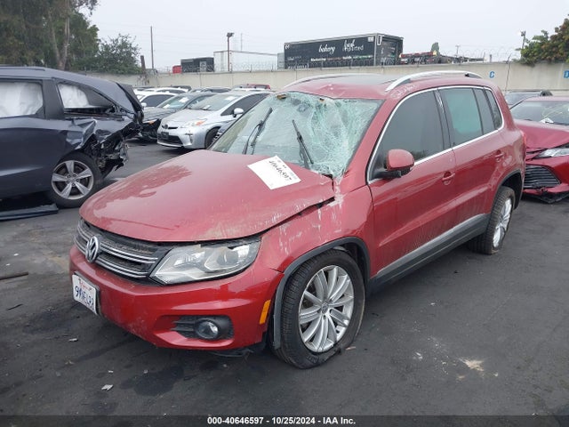 WVGAV7AX2GW021431 Volkswagen TIGUAN SE