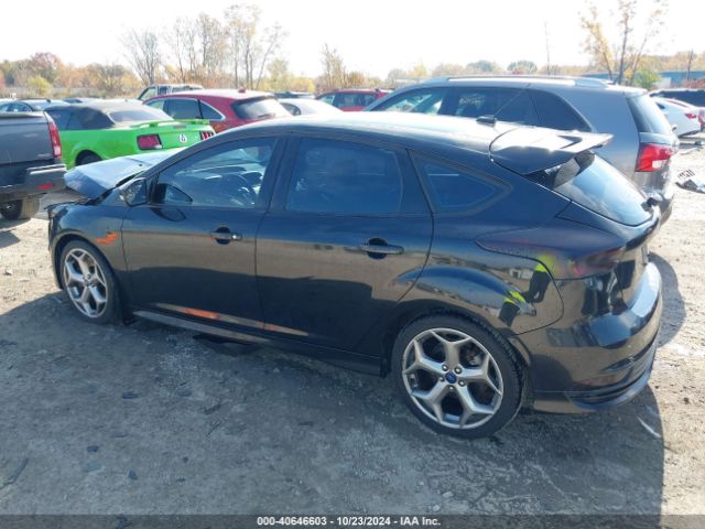 1FADP3L9XFL268320 Ford FOCUS ST