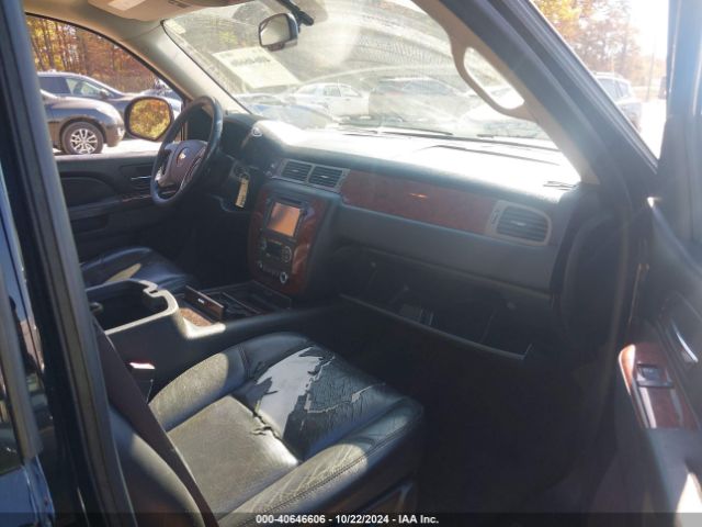 1GNSKKE74ER177052 Chevrolet Suburban 1500 Ltz