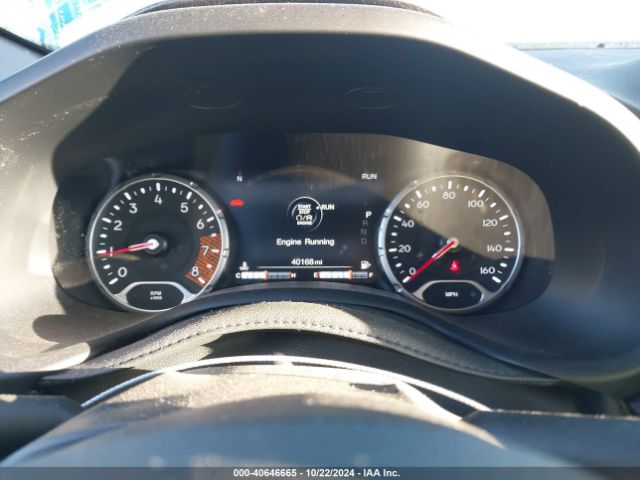 ZACNJDE1XNPN81999 Jeep Renegade Altitude 4x4
