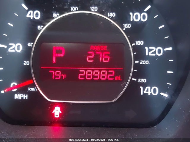 KIA SOUL + 2018 KNDJP3A51J7550585 Image 16