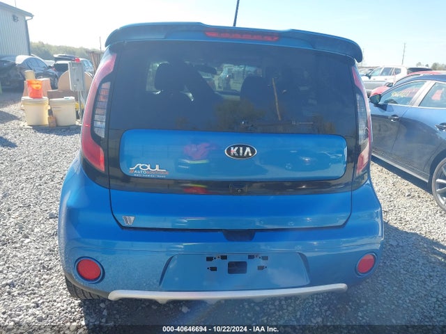 KIA SOUL + 2018 KNDJP3A51J7550585 Image 17