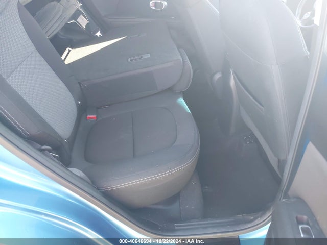 KIA SOUL + 2018 KNDJP3A51J7550585 Image 8