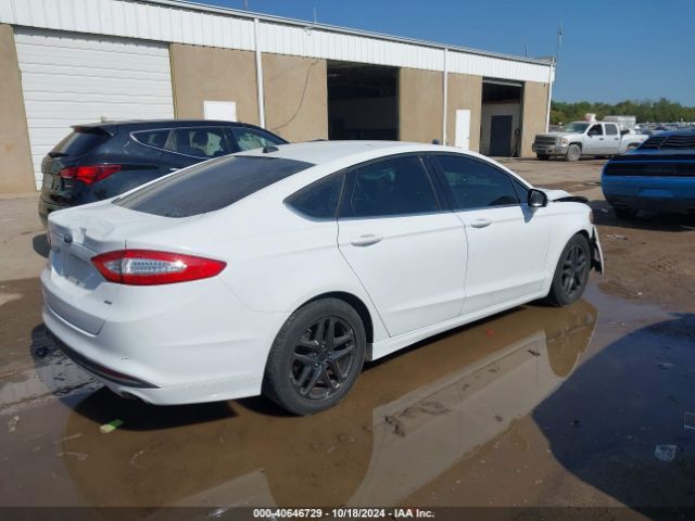 3FA6P0H7XFR152860 Ford FUSION SE