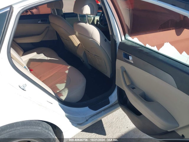 Hyundai SONATA SE 2016 5NPE24AF4GH420397 Image 8