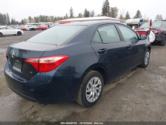 Toyota COROLLA LE 2018 2T1BURHE6JC051608 Image 4