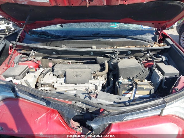 Toyota RAV4 LE 2017 2T3BFREV3HW609333 Image 10
