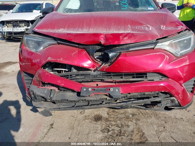 Toyota RAV4 LE 2017 2T3BFREV3HW609333 Image 6