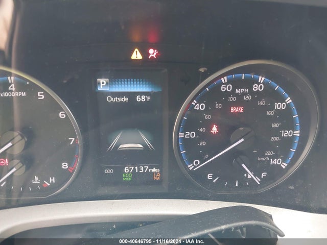 Toyota RAV4 LE 2017 2T3BFREV3HW609333 Image 7