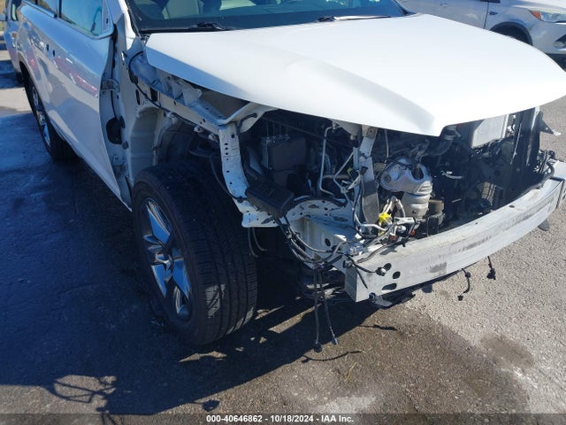 Toyota Highlander Limited Platinum 2019 5TDDZRFH1KS706838 Image 18
