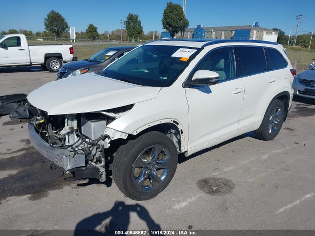 Toyota Highlander Limited Platinum 2019 5TDDZRFH1KS706838 Image 2